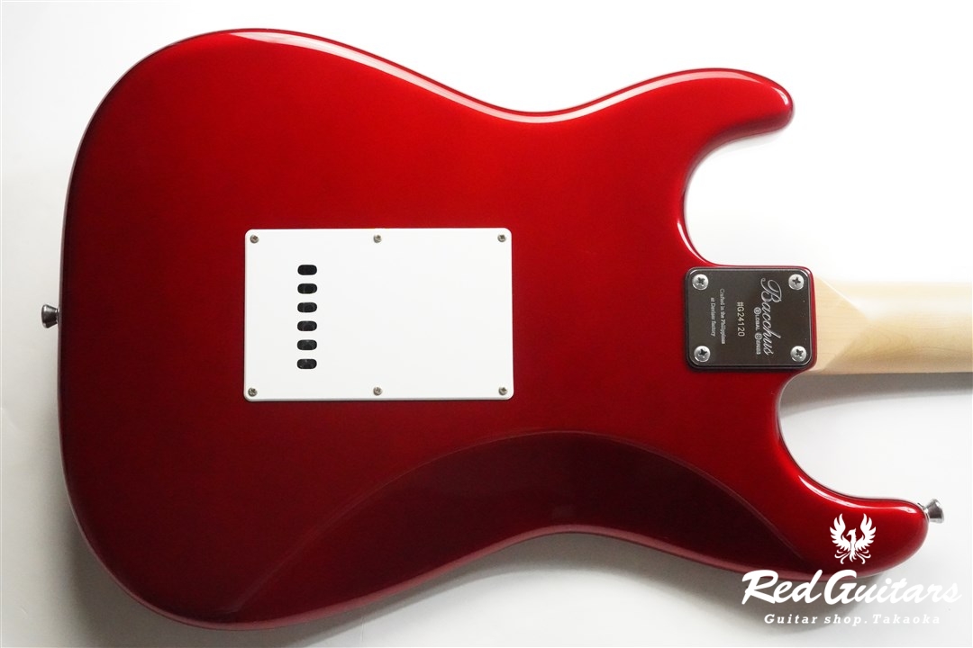 Bacchus ストラト BST-1RSM キャンディアップルレッド Bacchus BST-650B - Candy Apple Red | Red Guitars Online Store